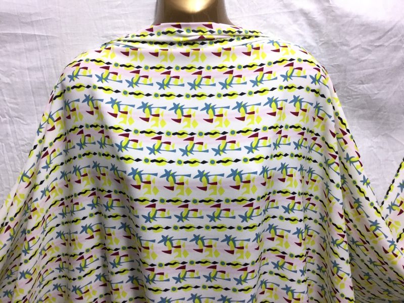 NEWSmooth Light Weight Polyester Aztec Print DressCraft FabricFree PP 323426630190