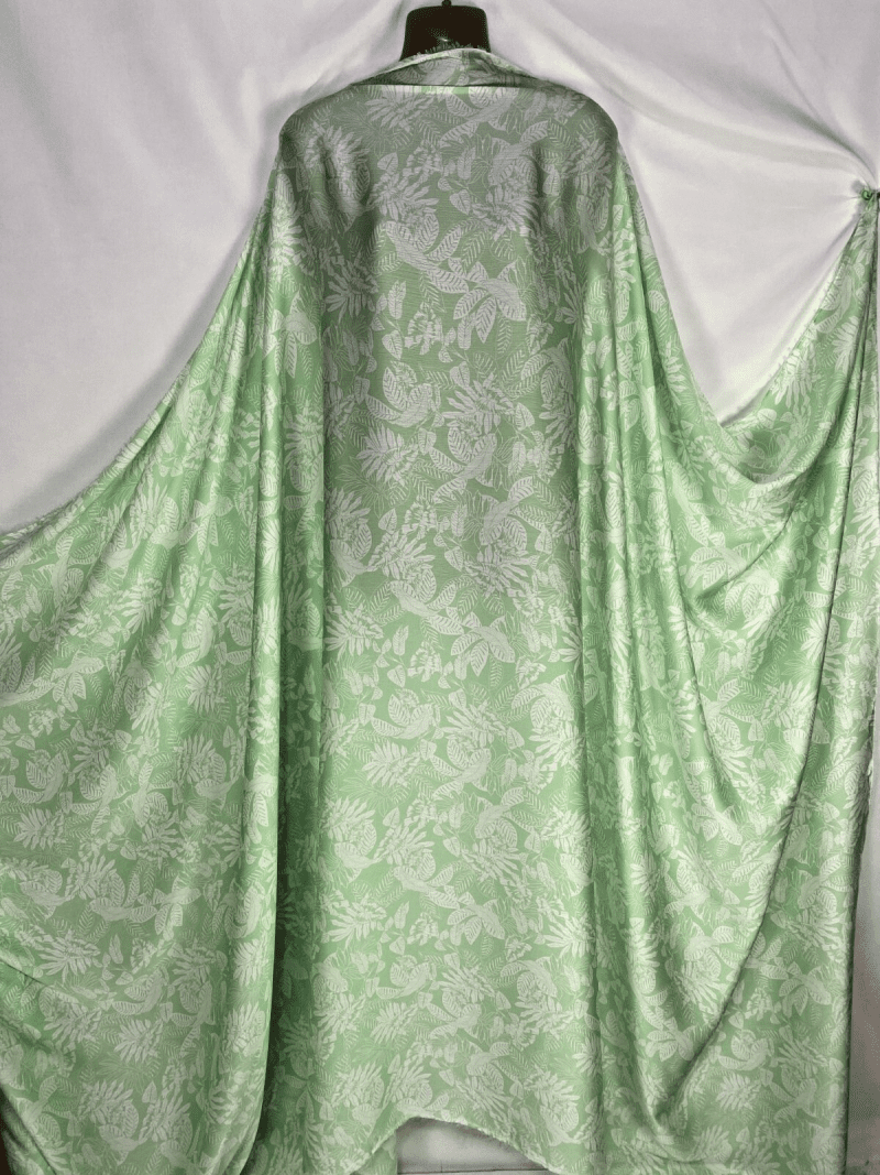 NEW 100 Polyester Crinkle Satin Pastel Green Leaf Print Dress Fabric FREE PP 326587764421