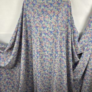 Smooth L/M Weight 100% Polyester Floral Print 5 Dress/Craft Fabric