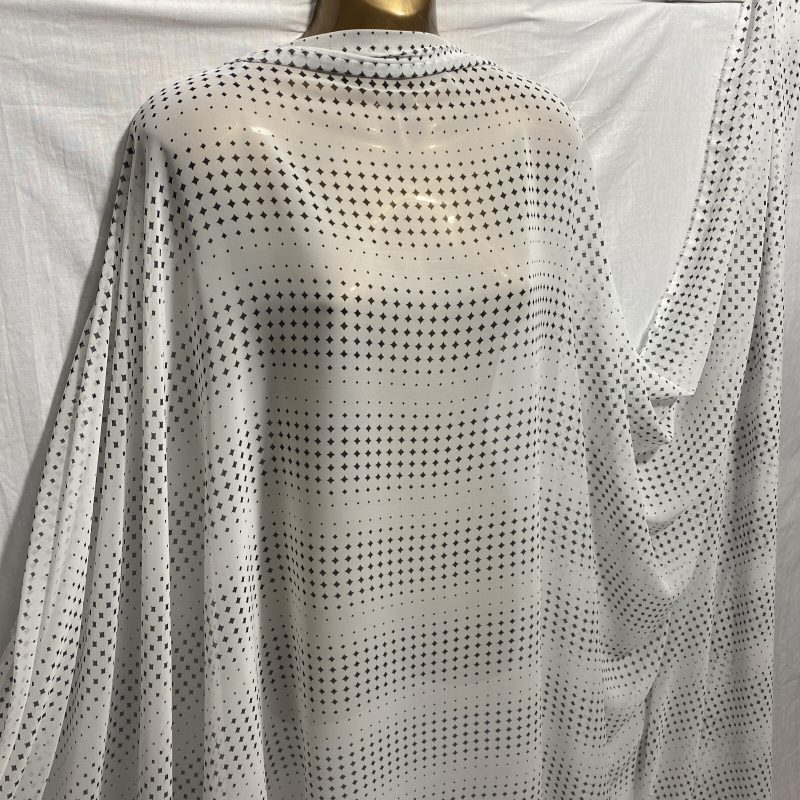 NEWSmooth Chiffon Off white Black Geometric Print DressCrafts FabricFREE PP 225193937103