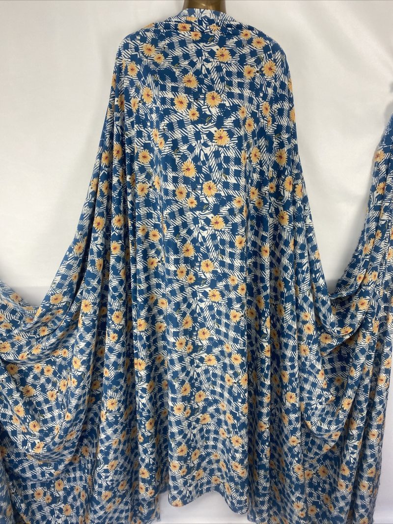 NEWSmooth Soft MWeight Polyester Floral 9 Print DressCraft FabricFREE PP 225619666213