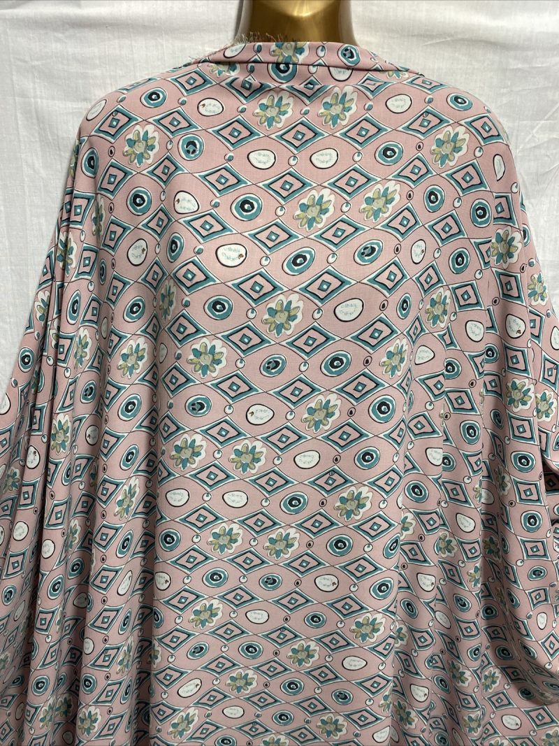 NEWChiffon Georgette Pink Base Geometric Print DressCraft FabricFREE PP 325378504864