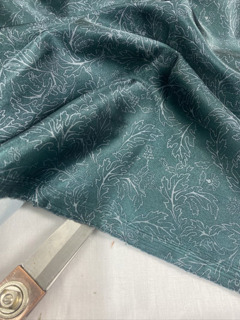 NEW Soft Smooth Satin Forest Green Leaves Print 2 DressCraft FabricFREE PP 325699088136