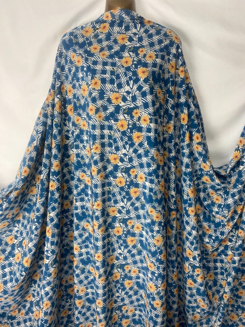 New Designer Smooth Polyester Small Floral Print 2 Dress FabricFREE PP 326148103526