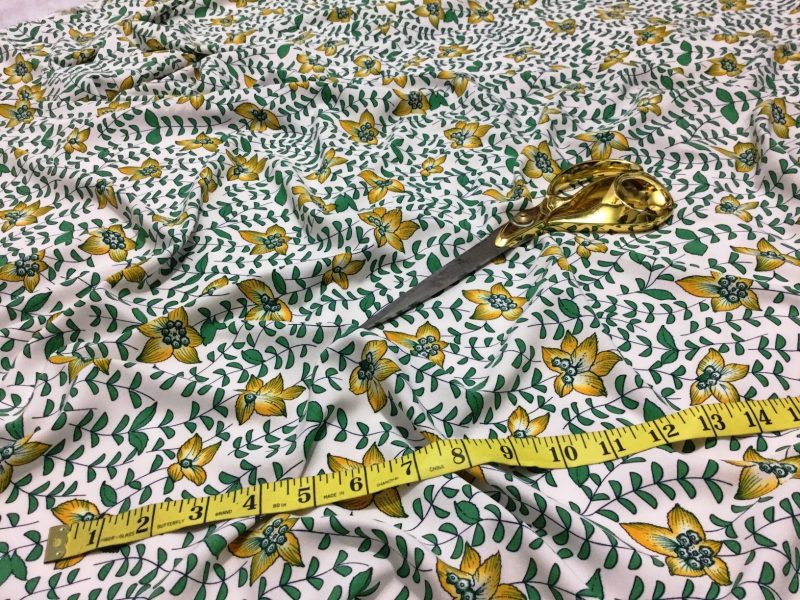 NEW LWeight Microfiber Floral 1 Print MaskDress Fabric FREE PP 323399712627