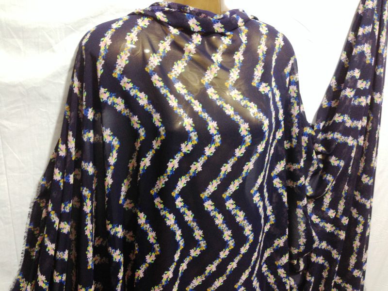 NEWSmooth Chiffon Dark Navy FloralChevron Print DressCrafts Fabric FREE PP 222721243437