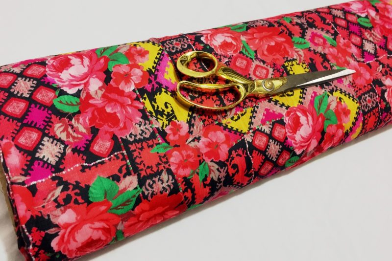 NEW-Stretch-Scuba-Jersey-RosesSquares-Prints-DressCraft-Fabric-FREE-PP-223189075149 NEW Stretch Scuba Jersey RosesSquares Prints DressCraft Fabric FREE PP 223189075149