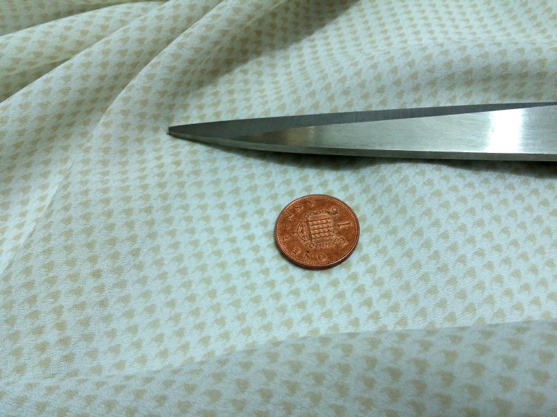 NEWSmooth chiffon Subtle BeigeCream Dogtooth Print Dress FabricFREE PP 221940473029