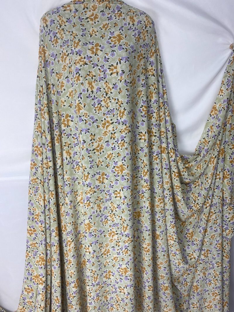 New Designer Smooth Polyester Small Floral Print 6 Dress FabricFREE PP 326148140579
